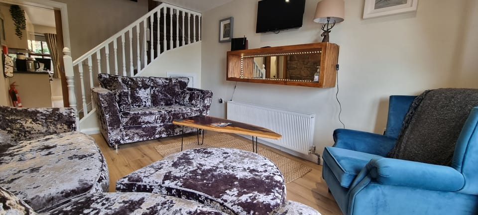 Cottage | Living area