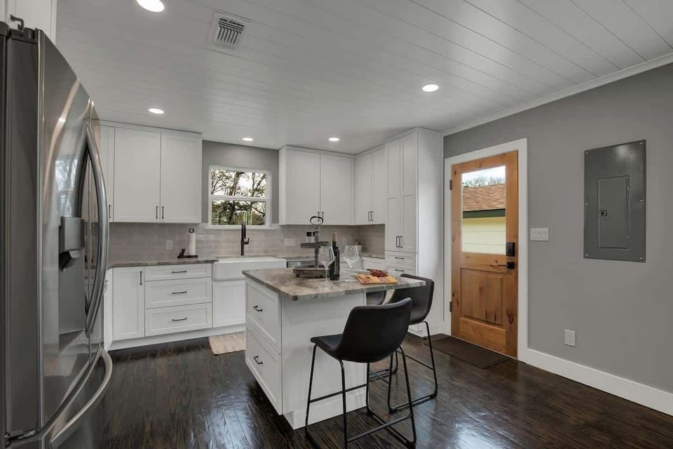 House, Multiple Beds, Pool Access (264 S College St) | Private kitchen | Coffee/tea maker, toaster