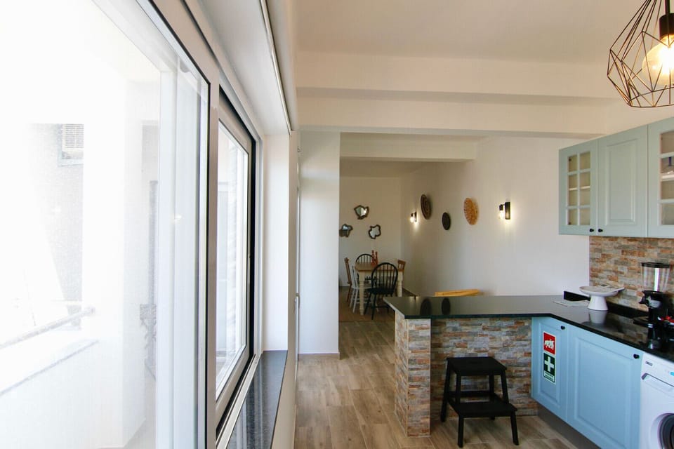 Apartment, 3 Bedrooms, Terrace | Private kitchen | Coffee/tea maker, microwave, oven, dishwasher