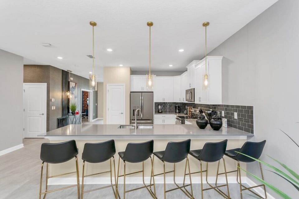 Basic House, Multiple Bedrooms, Private Pool, Poolside | Private kitchen | Full-size fridge, microwave, oven, stovetop