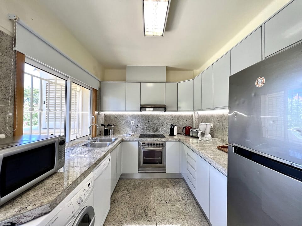 Villa, 4 Bedrooms, Private Pool | Private kitchen | Coffee/tea maker, microwave, oven, dishwasher