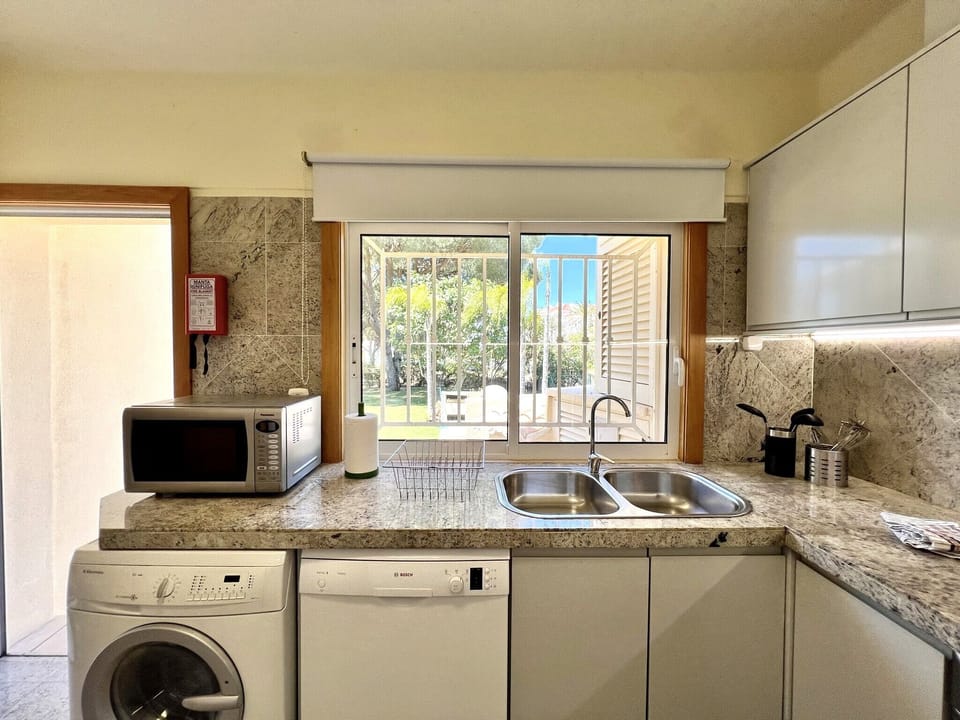 Villa, 4 Bedrooms, Private Pool | Private kitchen | Coffee/tea maker, microwave, oven, dishwasher