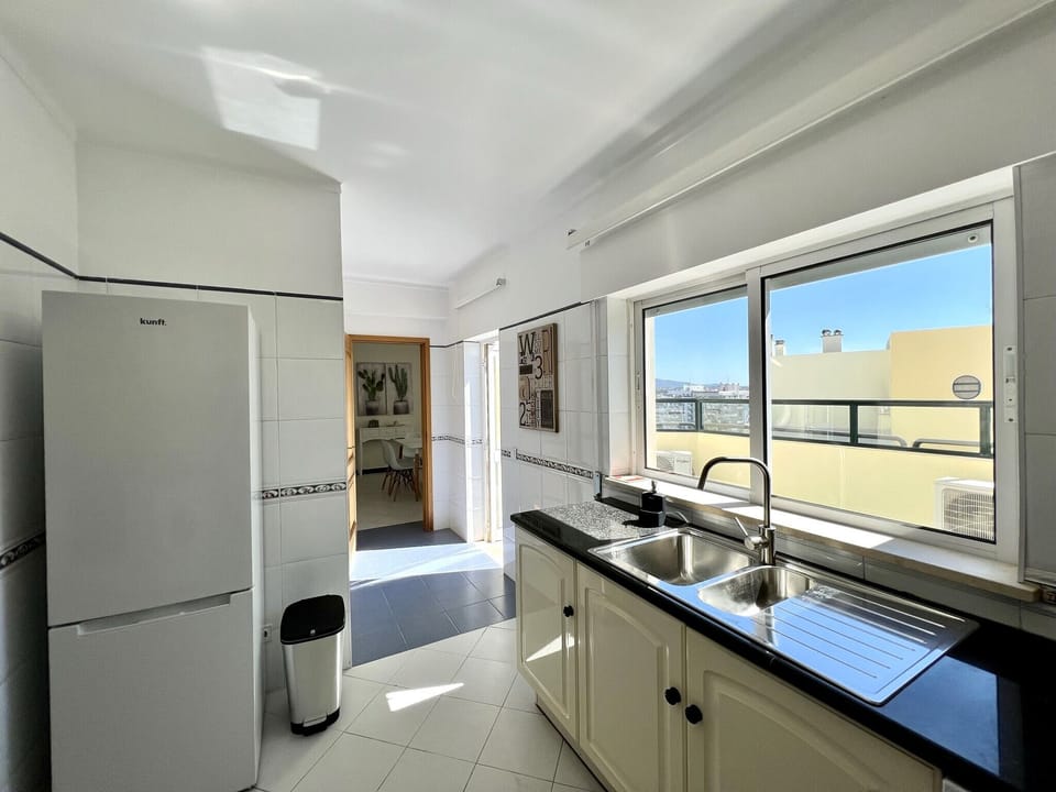 Apartment, 4 Bedrooms, Terrace | Private kitchen | Coffee/tea maker, microwave, oven, dishwasher