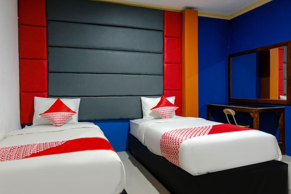 Deluxe Double Room | Desk, laptop workspace, free WiFi, bed sheets