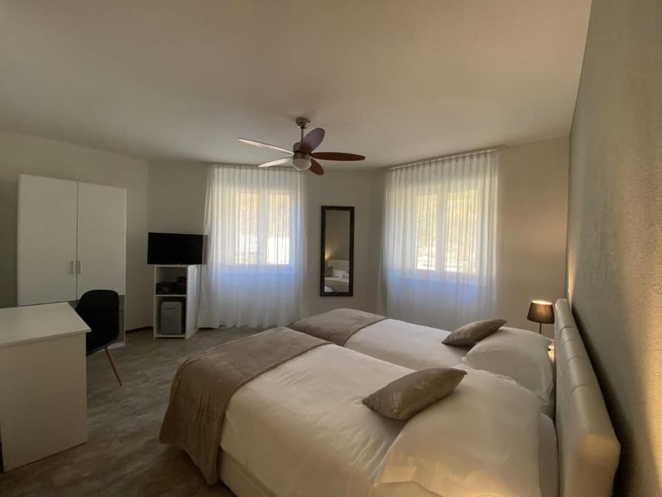 Comfort Double or Twin Room | Desk, laptop workspace, free WiFi