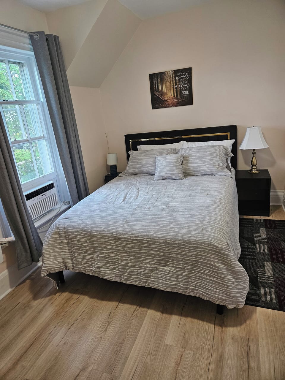 Economy Double Room, 1 Bedroom, Private Bathroom, Garden View | Down comforters, desk, laptop workspace, bed sheets