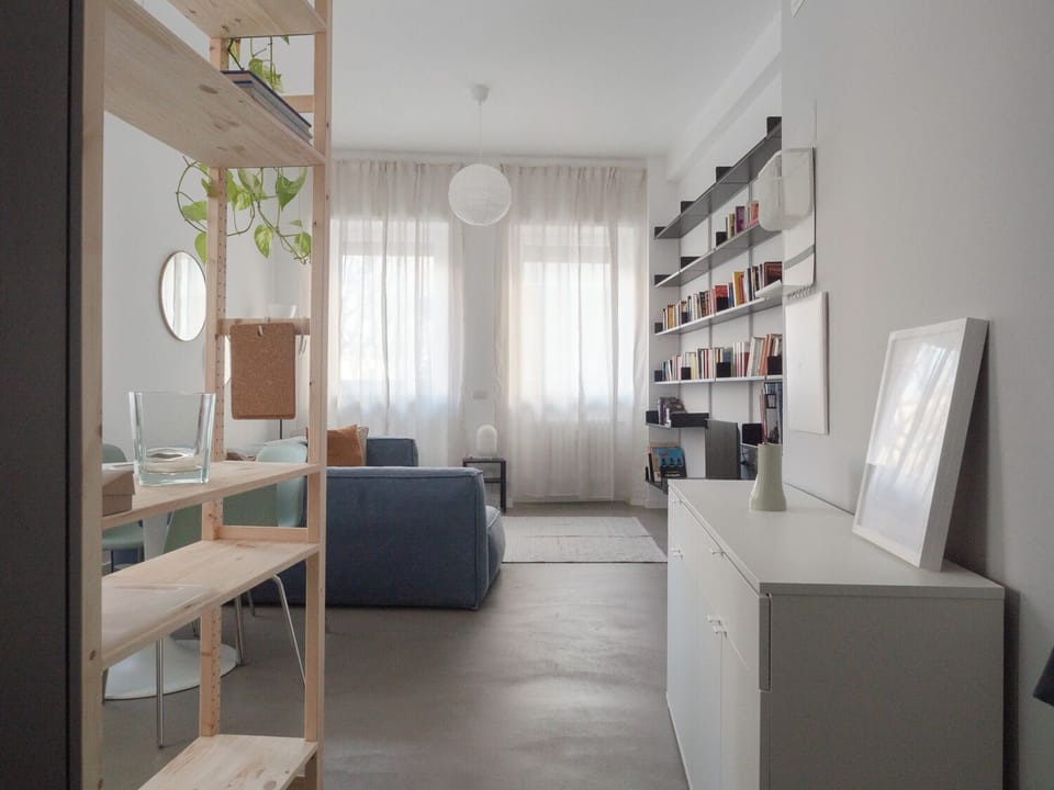 Apartment | Living area | Flat-screen TV