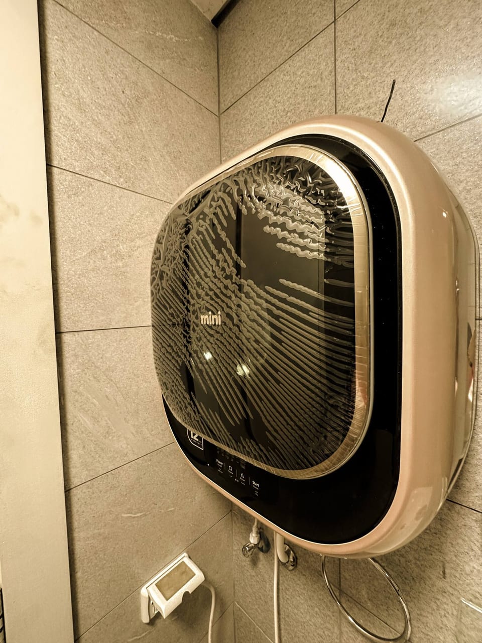 Apartment, 1 Bedroom, Accessible, Smoking | Bathroom
