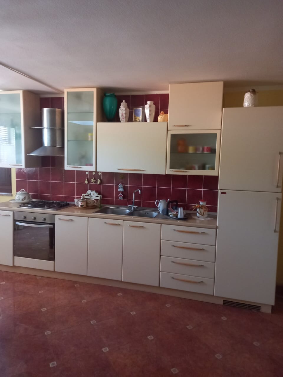 Classic Room | Living area | Flat-screen TV