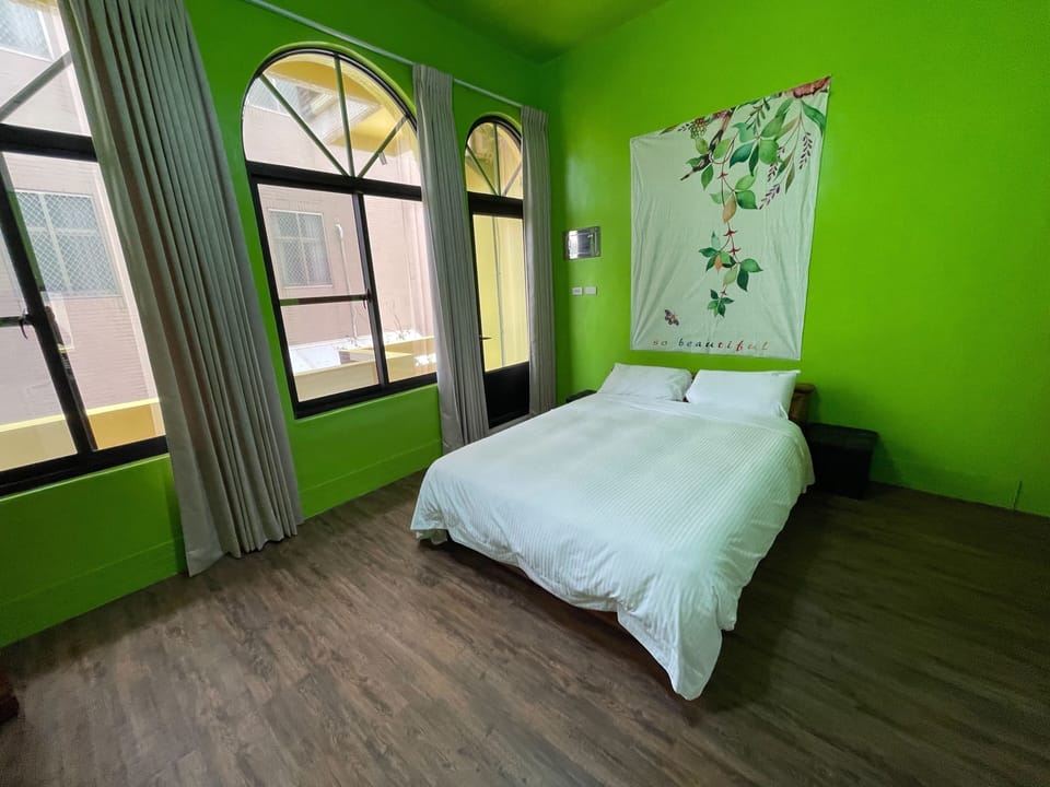 Standard Double Room | Bed sheets