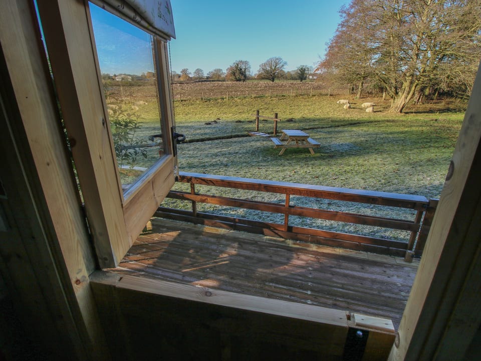 Cottage | Property grounds