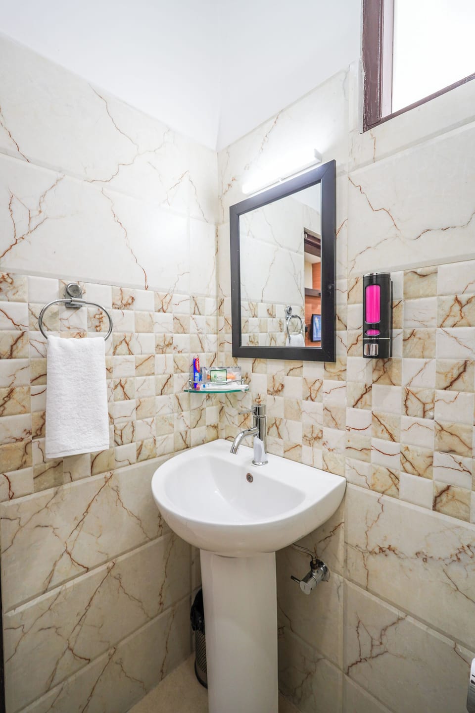 Deluxe Double Room | Bathroom | Separate tub and shower, rainfall showerhead, towels, soap