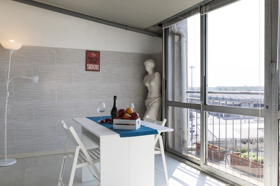Panoramic Apartment | Living area | Smart TV