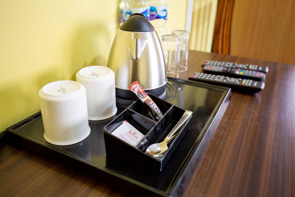 Minibar, in-room safe, desk, laptop workspace