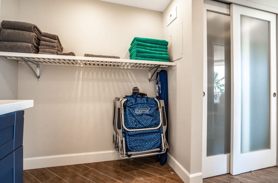 Luxury Condo | Bathroom | Shower, hydromassage showerhead, free toiletries, hair dryer