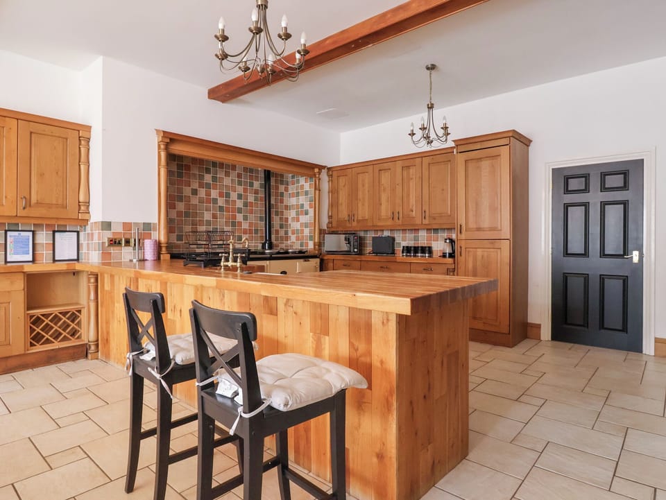 Cottage | Interior