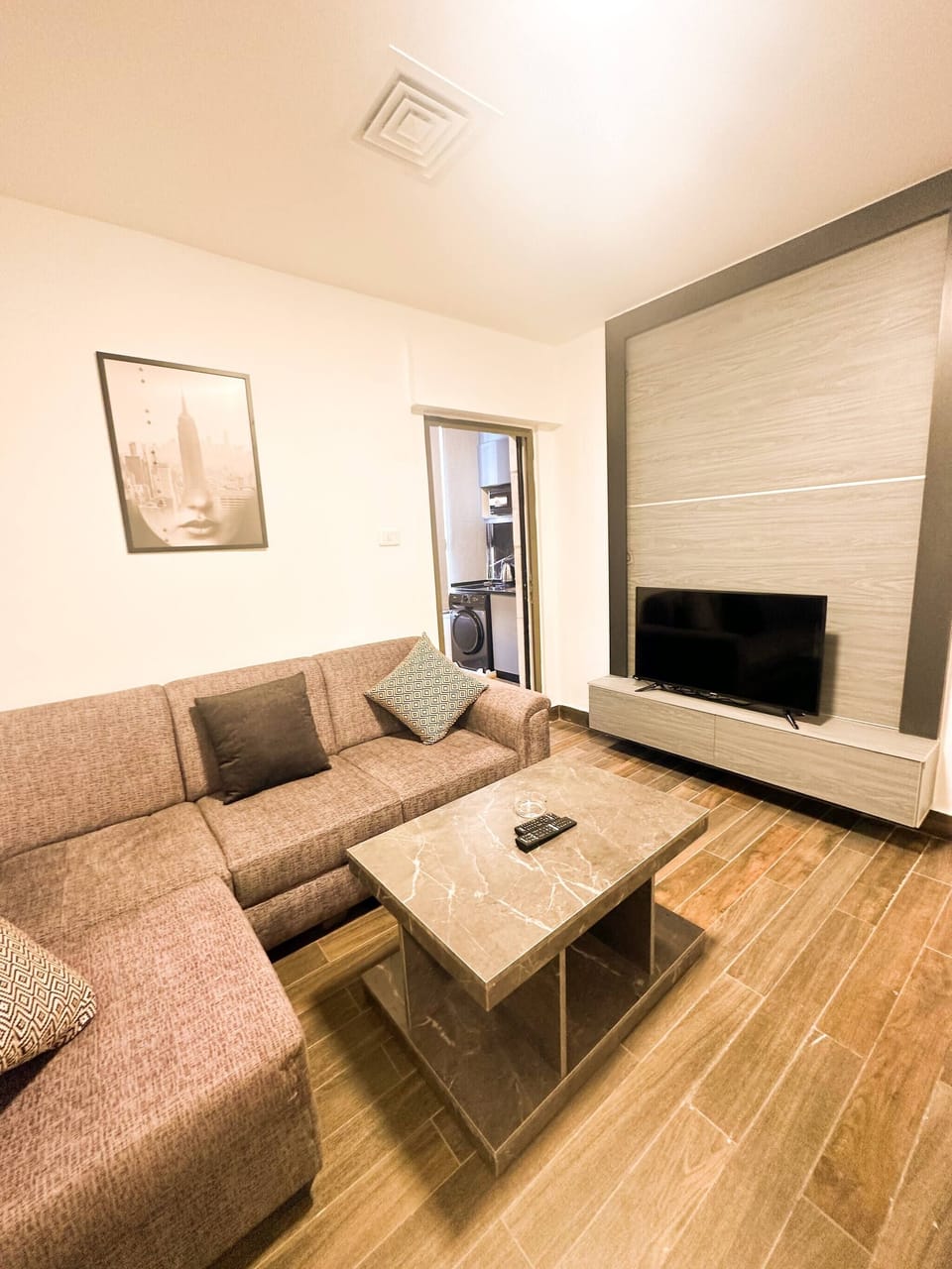 Apartment, 1 Bedroom, Accessible, Smoking | Living area