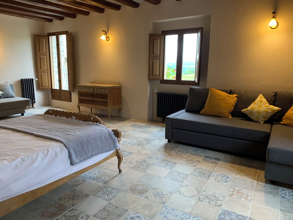 Superior Double Room | Hypo-allergenic bedding available, WiFi (free), individually decorated