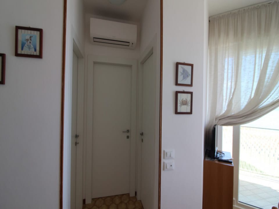 Apartment, 2 Bedrooms, Balcony, Ocean View | Interior