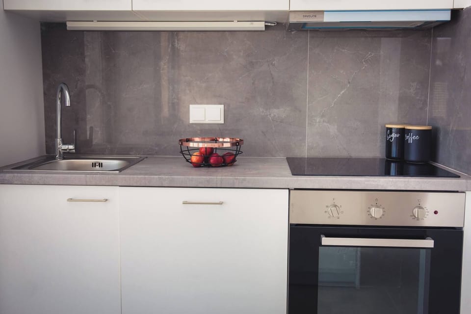 Villa, 4 Bedrooms, Balcony | Private kitchen
