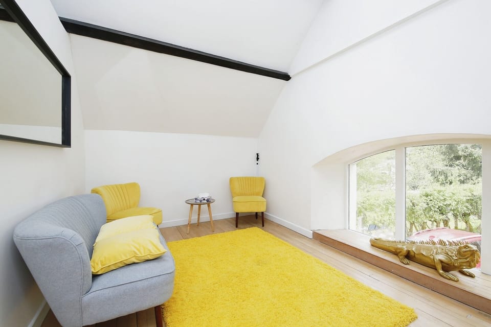 Premium bedding, individually decorated, individually furnished