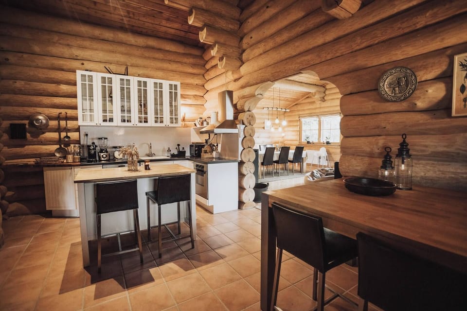 House, 2 Bedrooms, Patio, Garden View | Dining room