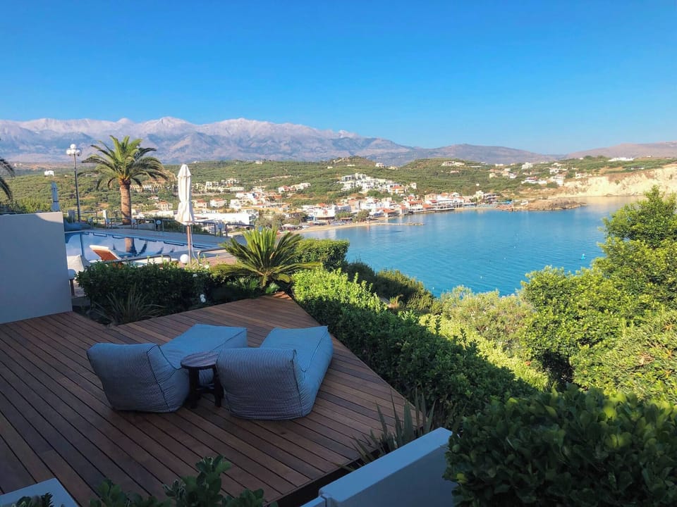 Apartment, 1 Bedroom, Terrace, Ocean View | Property grounds