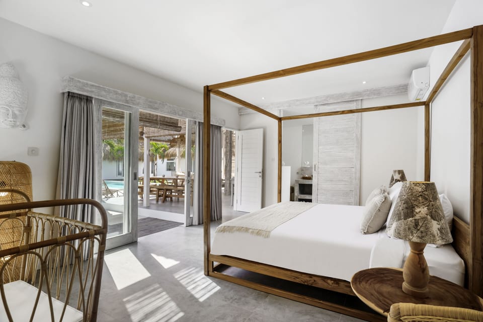 Deluxe Villa, 5 Bedrooms, Private Pool, Pool View | 5 bedrooms, premium bedding, in-room safe, desk