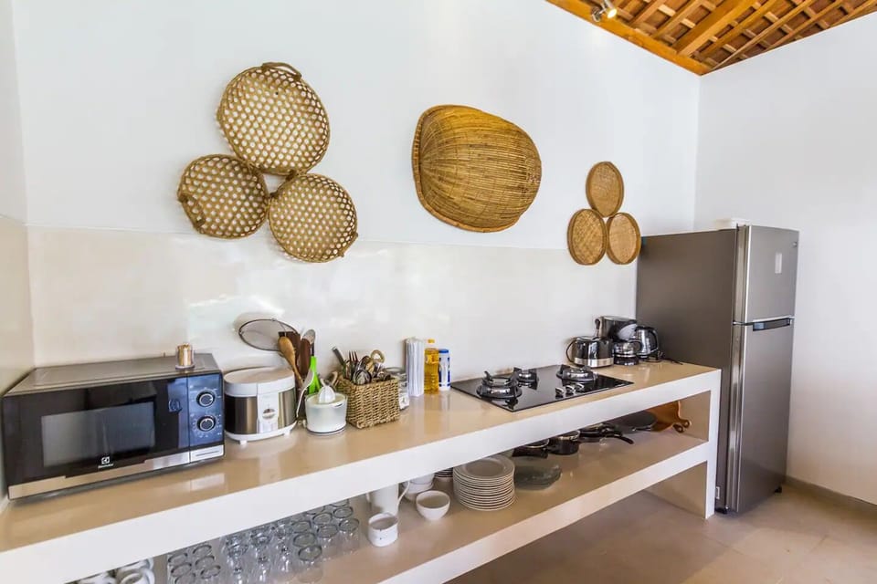 Deluxe Villa, 5 Bedrooms, Private Pool, Pool View | Private kitchen | Fridge, microwave, stovetop, electric kettle