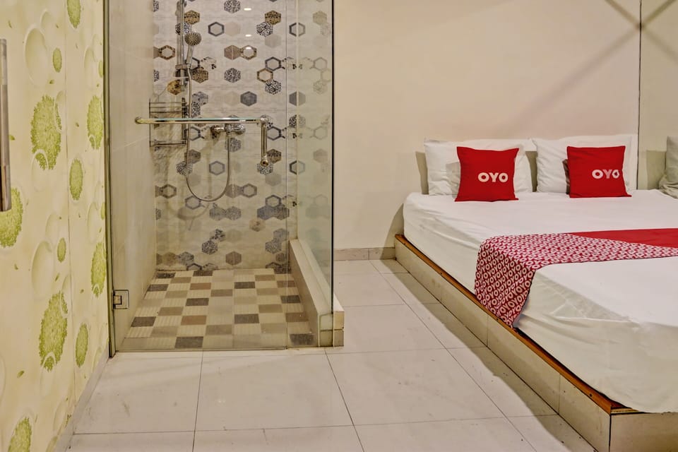 Standard Double Room | Desk, laptop workspace, travel crib, free WiFi