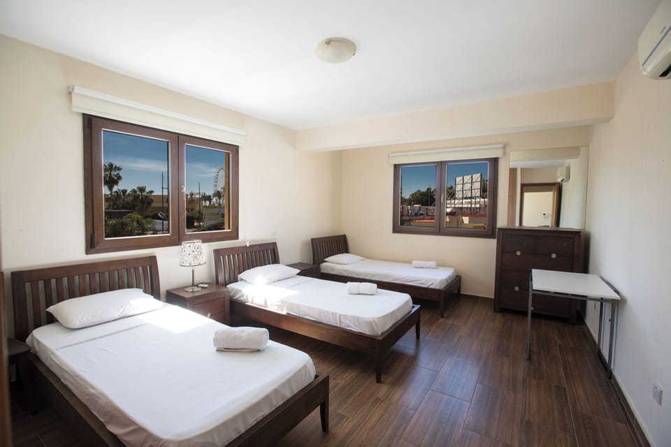 Apartment, 2 Bedrooms, Balcony, City View | 2 bedrooms