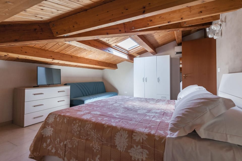 House | 1 bedroom