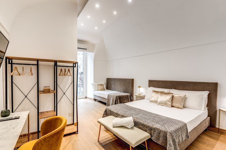 Classic Triple Room | Free WiFi, bed sheets