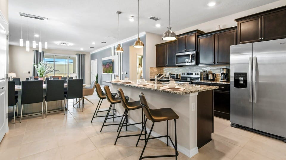 House, Multiple Beds, Pool Access, Pool View (3349LW WIR) | Private kitchen | Coffee/tea maker