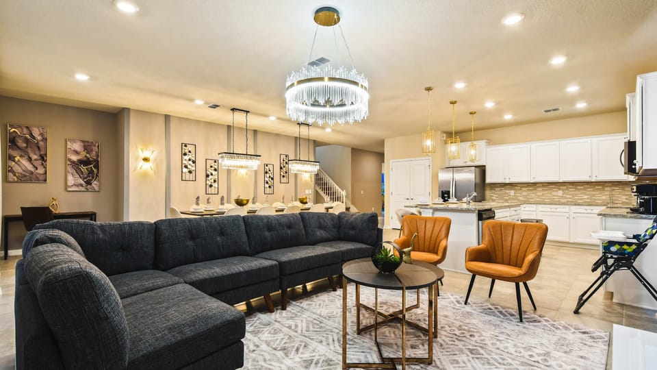 House, Multiple Beds, Pool Access, Pool View (3715LA WIR) | Living area