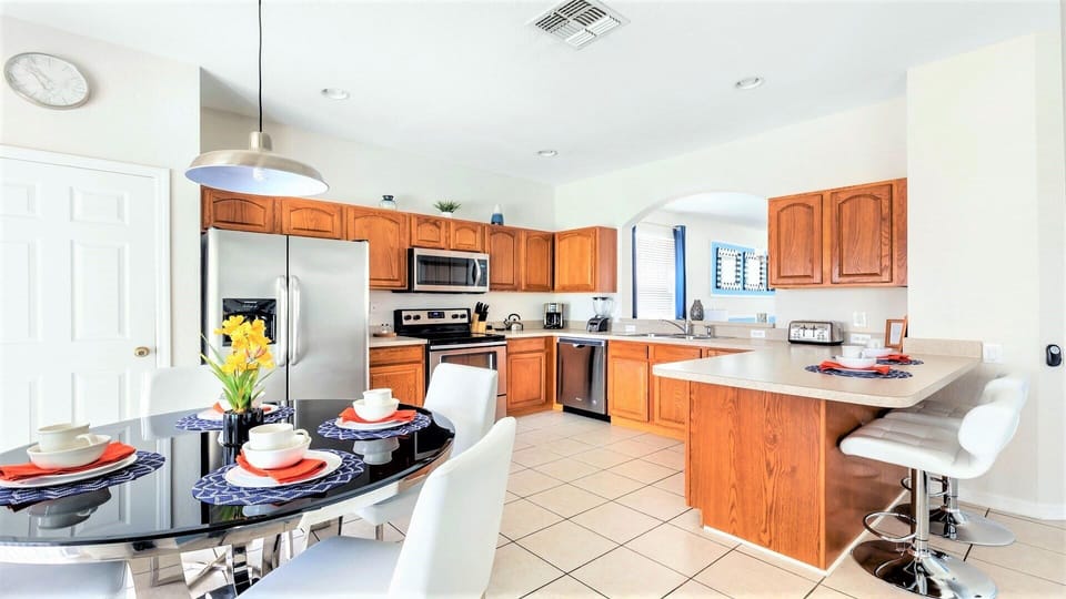 House, Multiple Beds, Pool Access, Pool View (2609DS WH) | Private kitchen | Coffee/tea maker