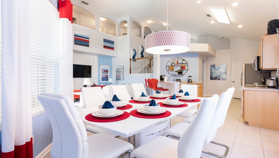 House, Multiple Beds, Pool Access, Pool View (2695ML WH) | Dining