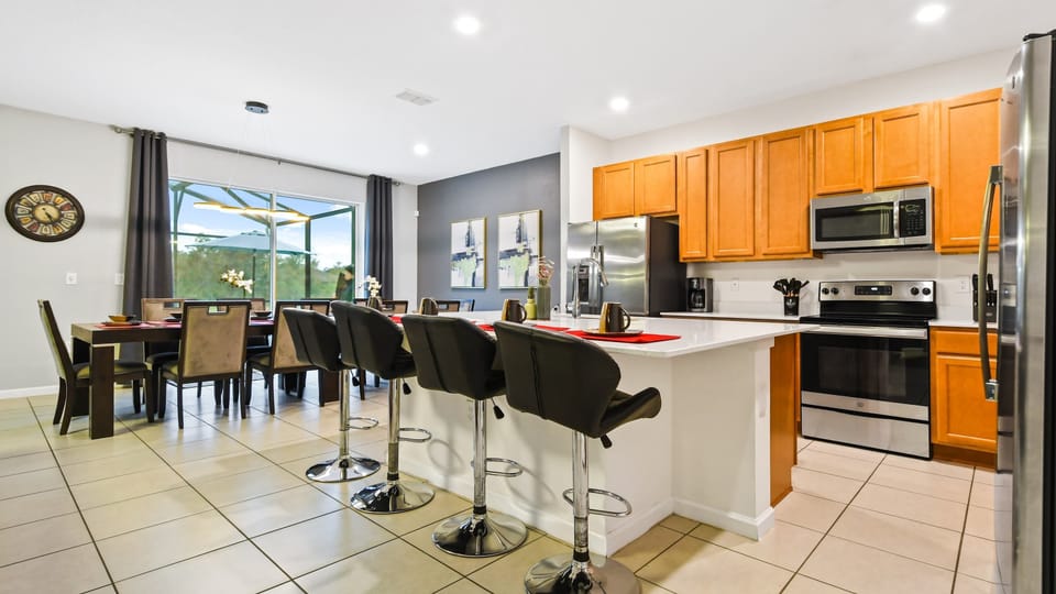 House, Multiple Beds, Pool Access | Private kitchen | Coffee/tea maker, electric kettle