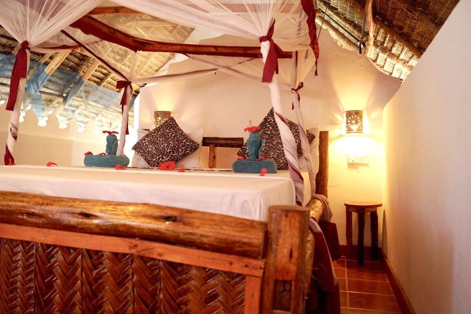 Standard Room | Down comforters, individually decorated, desk, laptop workspace
