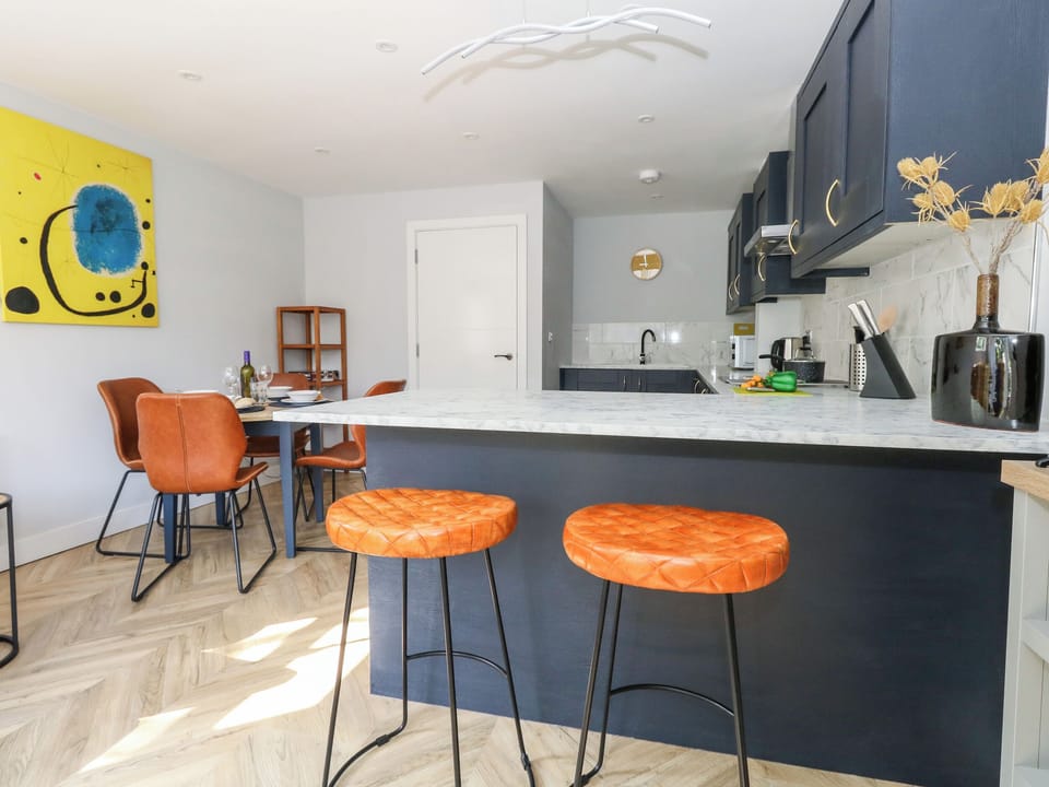 Fridge, dishwasher, electric kettle, toaster