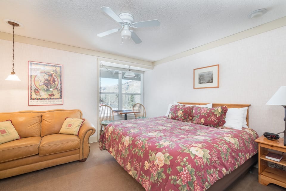 Room, 1 Bedroom | 1 bedroom, WiFi (free)