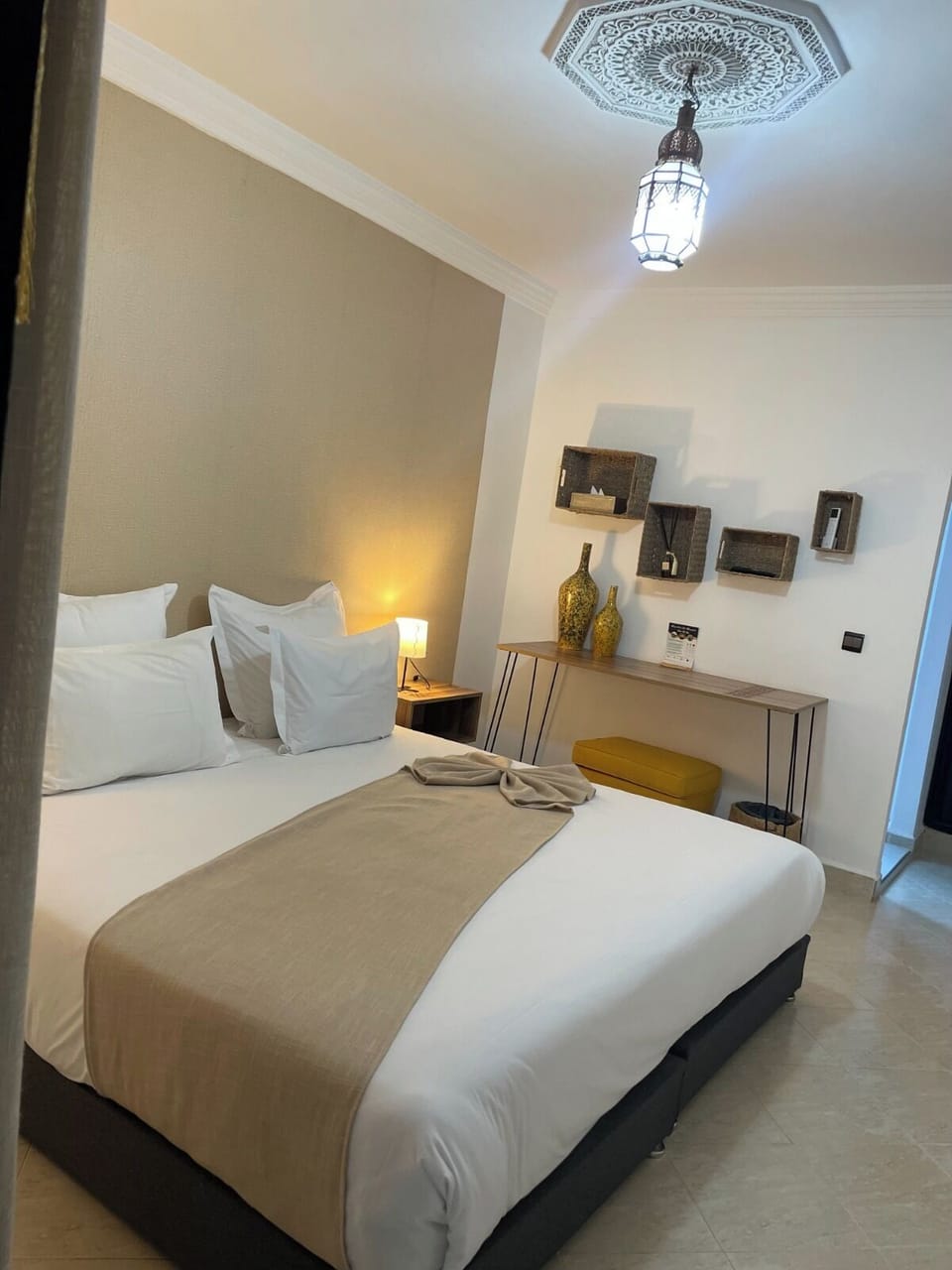 Egyptian cotton sheets, premium bedding, pillowtop beds, in-room safe