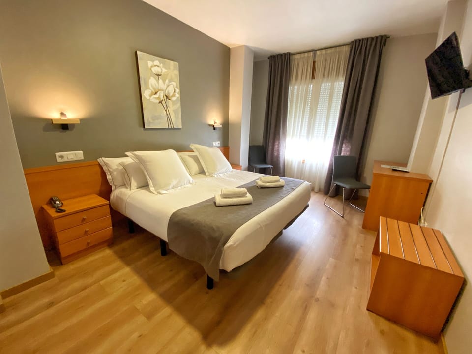 Double Room | Premium bedding, in-room safe, desk, blackout drapes