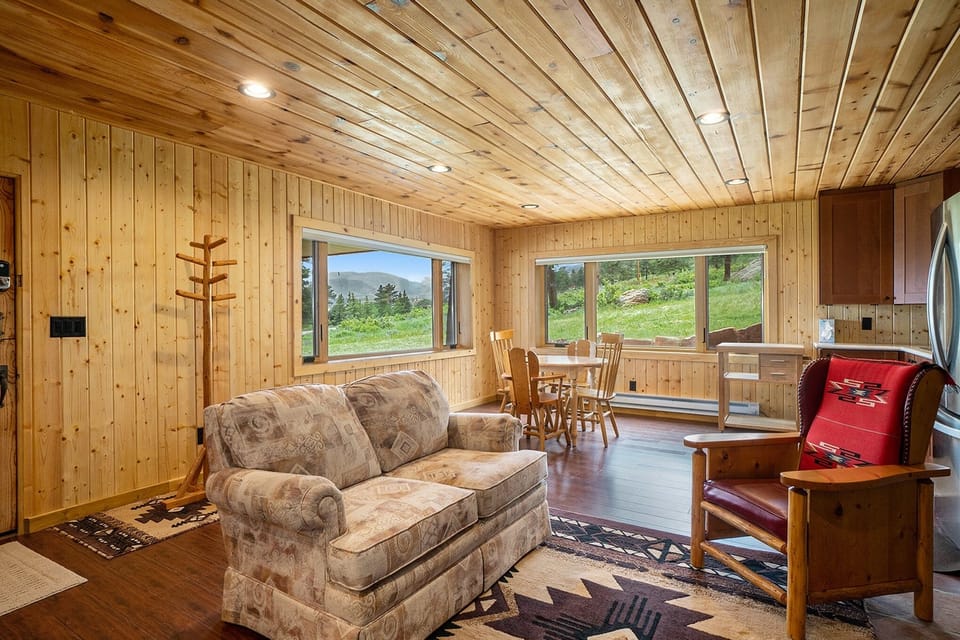 House, 1 Bedroom | Living area