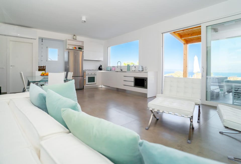 House, Smoking | 3 bedrooms