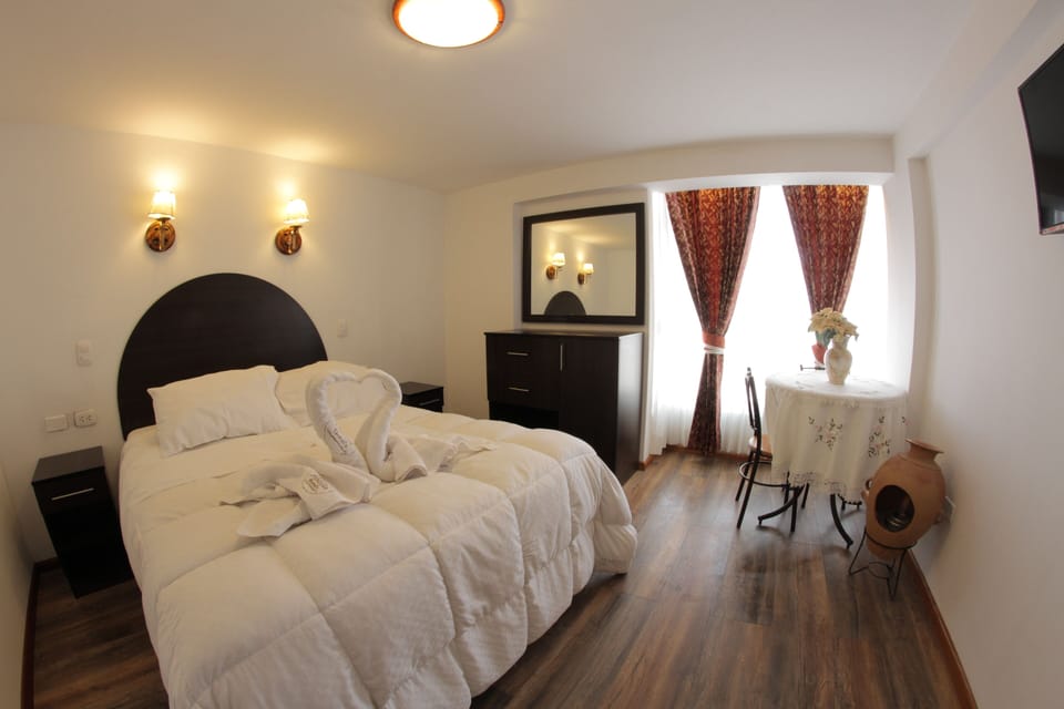 Laptop workspace, free WiFi, bed sheets, wheelchair access