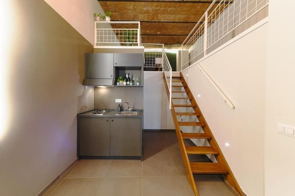 Superior Apartment | Private kitchen | Electric kettle