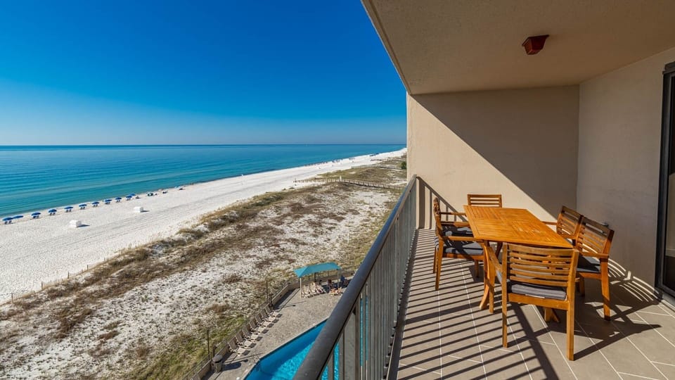 Condo, 3 Bedrooms | Outdoor dining