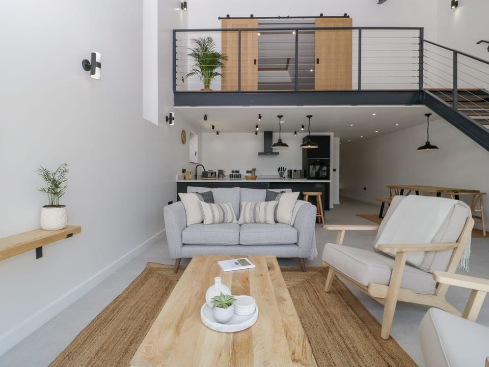 Cottage | Interior
