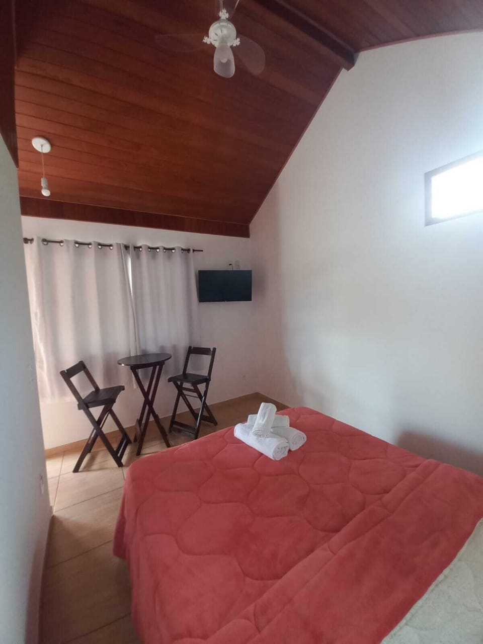 Standard Room | 4 bedrooms, free WiFi